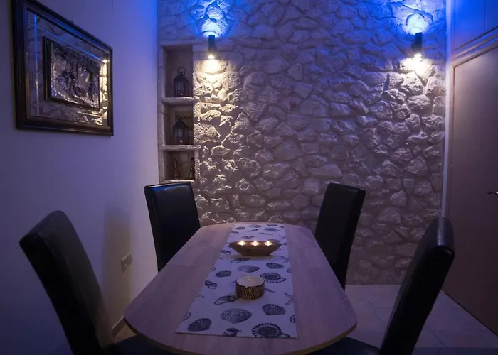 Nina's Olive House Feriehus Marathiás