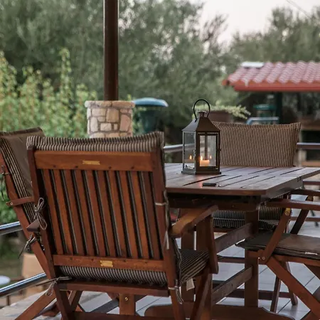 Casa de Férias Nina's Olive House Marathiás